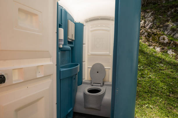 Portable Toilet Options We Offer in Blair, NE