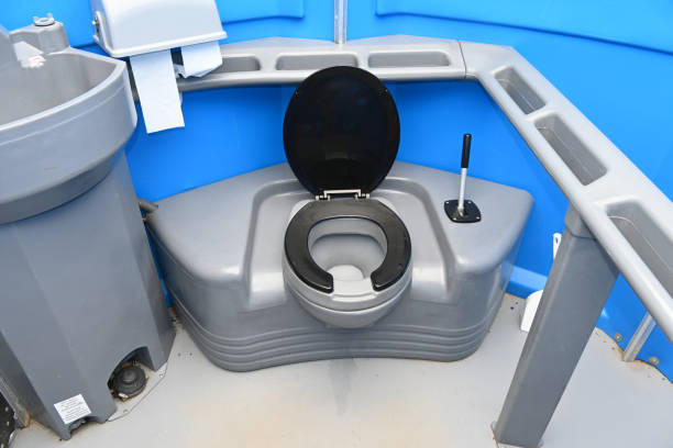 Portable Toilet Options We Offer in Blair, NE